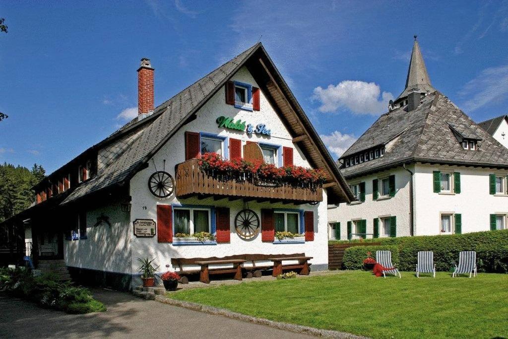 Gaestehaus Wald Und See Hotel Titisee-Neustadt Buitenkant foto